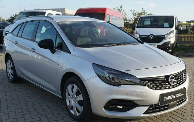 Opel Astra cena 88500 przebieg: 12800, rok produkcji 2021 z Siemiatycze małe 704